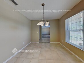 2194 Oak Grove Dr in Clearwater, FL - Foto de edificio - Building Photo