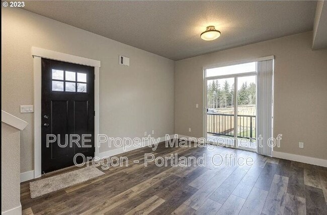 1461 NE Mary Ter in Estacada, OR - Building Photo - Building Photo