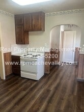 388 E 700 S in River Heights, UT - Building Photo - Building Photo