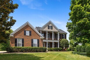 1905 Silk Pond Dr in Waxhaw, NC - Building Photo
