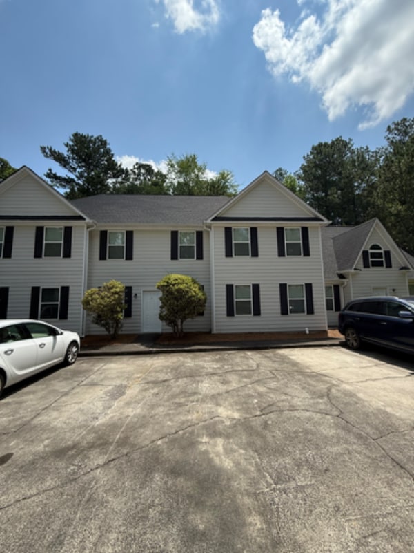 property at 347 Leafmore Rd SW