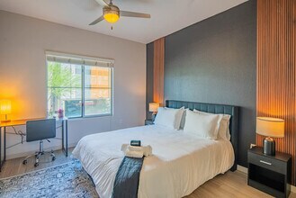 295 E Roosevelt St in Phoenix, AZ - Building Photo - Building Photo