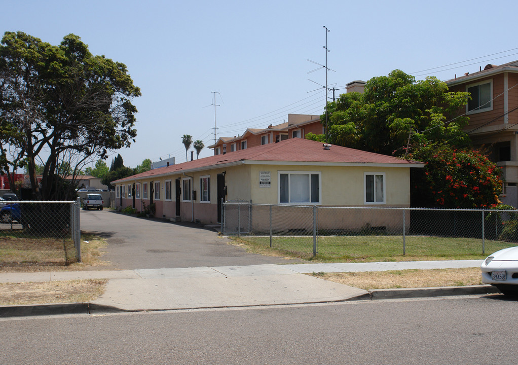 85-91 Madison Ave in Chula Vista, CA - Building Photo