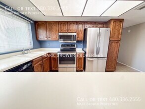 2315 W El Alba Way in Chandler, AZ - Building Photo - Building Photo