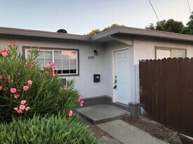 1195 Holmes Ct in Livermore, CA - Building Photo