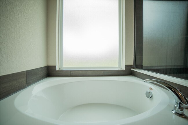 property at 3006 Tandem Ct