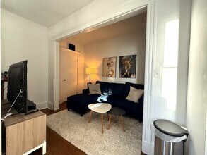 137 Peterborough St, Unit 27 in Boston, MA - Building Photo - Building Photo