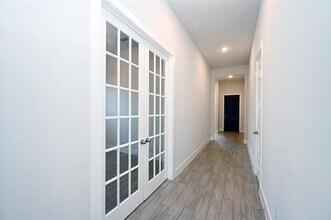 2613 Chevy Chase Dr in Denton, TX - Building Photo - Building Photo