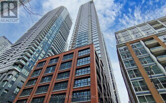 55 Mercer St in Toronto, ON - Building Photo