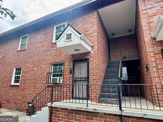 property at 1048 Washington St SW