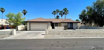 12374 E Camino Loma Vista in Yuma, AZ - Building Photo