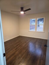 1600 E 77th Terrace in Kansas City, MO - Building Photo - Building Photo