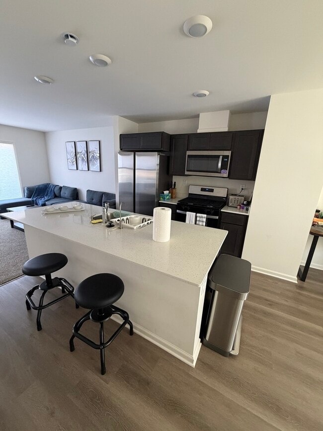 1555 Sequoia Wy in Pingree Grove, IL - Building Photo - Building Photo