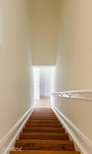 2458 Centergate Dr in Miramar, FL - Building Photo - Building Photo