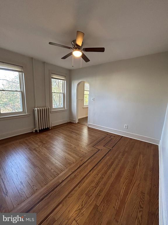 1030 Radcliffe St in Bristol, PA - Building Photo - Building Photo