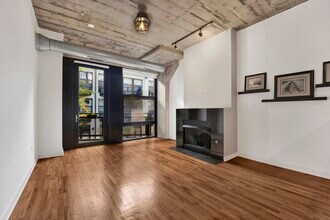 1151 W 14th Pl in Chicago, IL - Building Photo - Building Photo