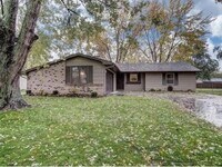 7616 Clover Meadow Dr