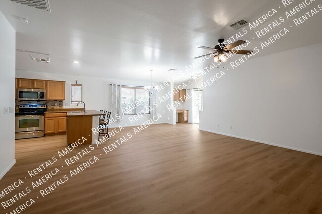 3883 E Rose Quartz Ln in San Tan Valley, AZ - Building Photo - Building Photo