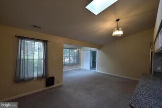 2603 Camelback Ln in Silver Spring, MD - Foto de edificio - Building Photo