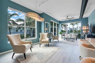 313 NE 2nd St, Unit 204 in Fort Lauderdale, FL - Building Photo