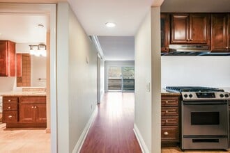 7509 Draper Ave in La Jolla, CA - Building Photo - Building Photo