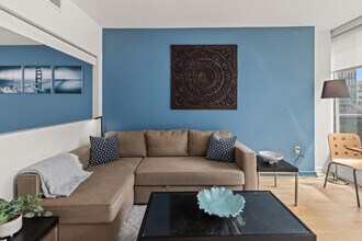 666 Folsom St in San Francisco, CA - Foto de edificio - Building Photo