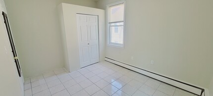 35 Vandewater St, Unit 35 Vandewater St in Providence, RI - Building Photo - Building Photo