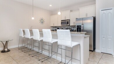 3027 Beach Palm Ave in Kissimmee, FL - Building Photo - Building Photo