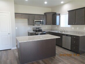 6194 S Pawnee Ct in Fort Mohave, AZ - Building Photo - Building Photo