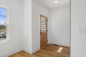 803 Dupree St in Durham, NC - Foto de edificio - Building Photo