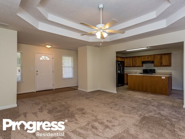 275 Chestnut Dr photo'