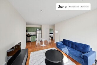 Private bedroom in 4 bed/2 bath Home in New York, NY - Building Photo - Building Photo