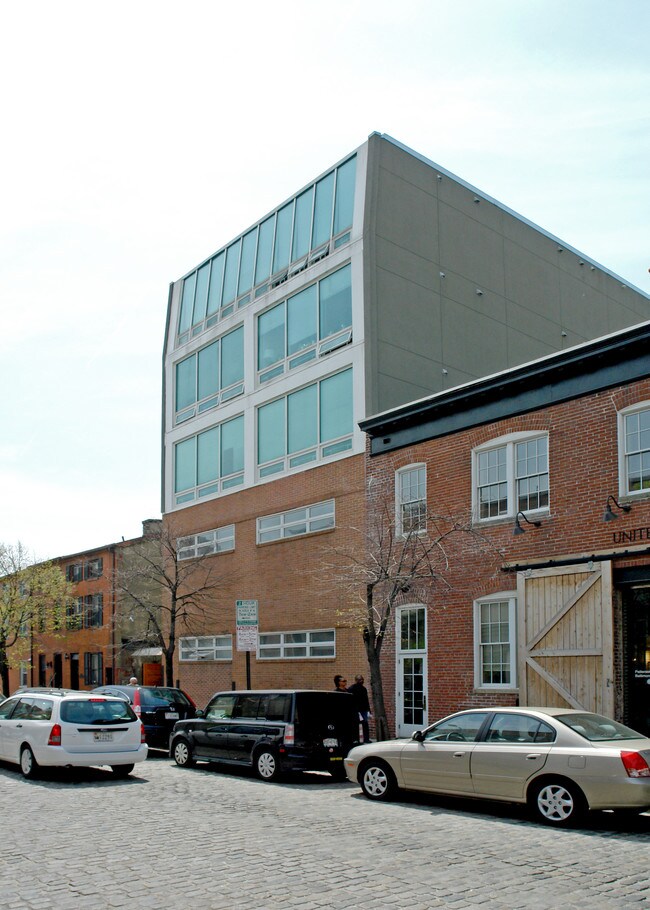 Lancaster Square in Baltimore, MD - Foto de edificio - Building Photo
