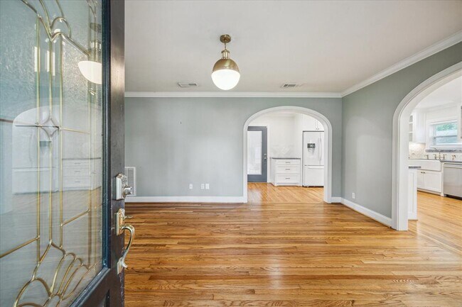 211 W 31st St in Houston, TX - Building Photo - Building Photo