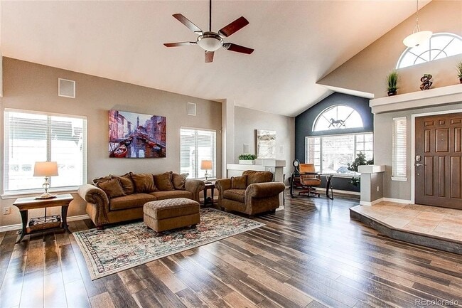 3338 Oak Leaf Pl in Littleton, CO - Building Photo - Building Photo