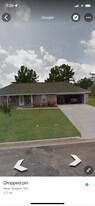 1104 2nd St SE in Magee, MS - Building Photo