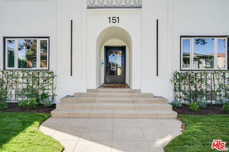151 N Swall Dr in Beverly Hills, CA - Building Photo - Building Photo