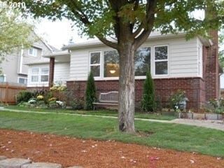 property at 8164 SE 52nd Ave