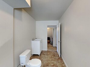 261 Walton Dr in North Salt Lake, UT - Building Photo - Building Photo