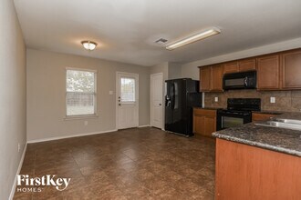 1409 N Houston St in Royse City, TX - Building Photo - Building Photo