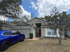 13726 Meadowpark Ave in Orlando, FL - Building Photo