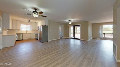 733 S Revolta Cir, Unit 17207 in Mesa, AZ - Building Photo - Building Photo