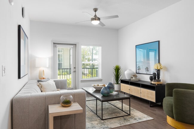 Madison Waterstar in Kissimmee, FL - Foto de edificio - Interior Photo