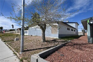 6428 Casada Way in Las Vegas, NV - Building Photo