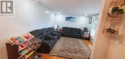 658 Dan Ave in Ottawa, ON - Building Photo - Building Photo