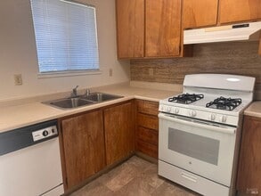 1420 Callen St in Vacaville, CA - Building Photo - Building Photo