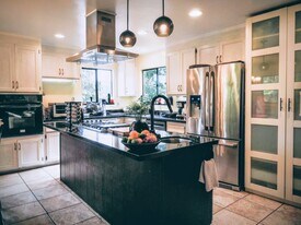 4001 Fariss Ln, Unit 2BR Ap in El Sobrante, CA - Building Photo