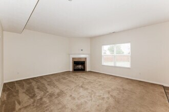 12331 Quarterback Ln in Fishers, IN - Building Photo - Building Photo