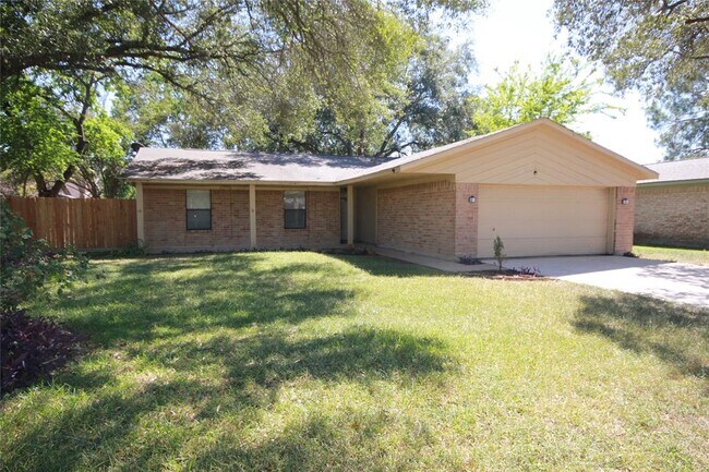 19707 Hunt Lake Ln