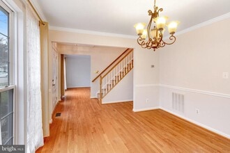 15385 Bevanwood Dr in Woodbridge, VA - Building Photo - Building Photo